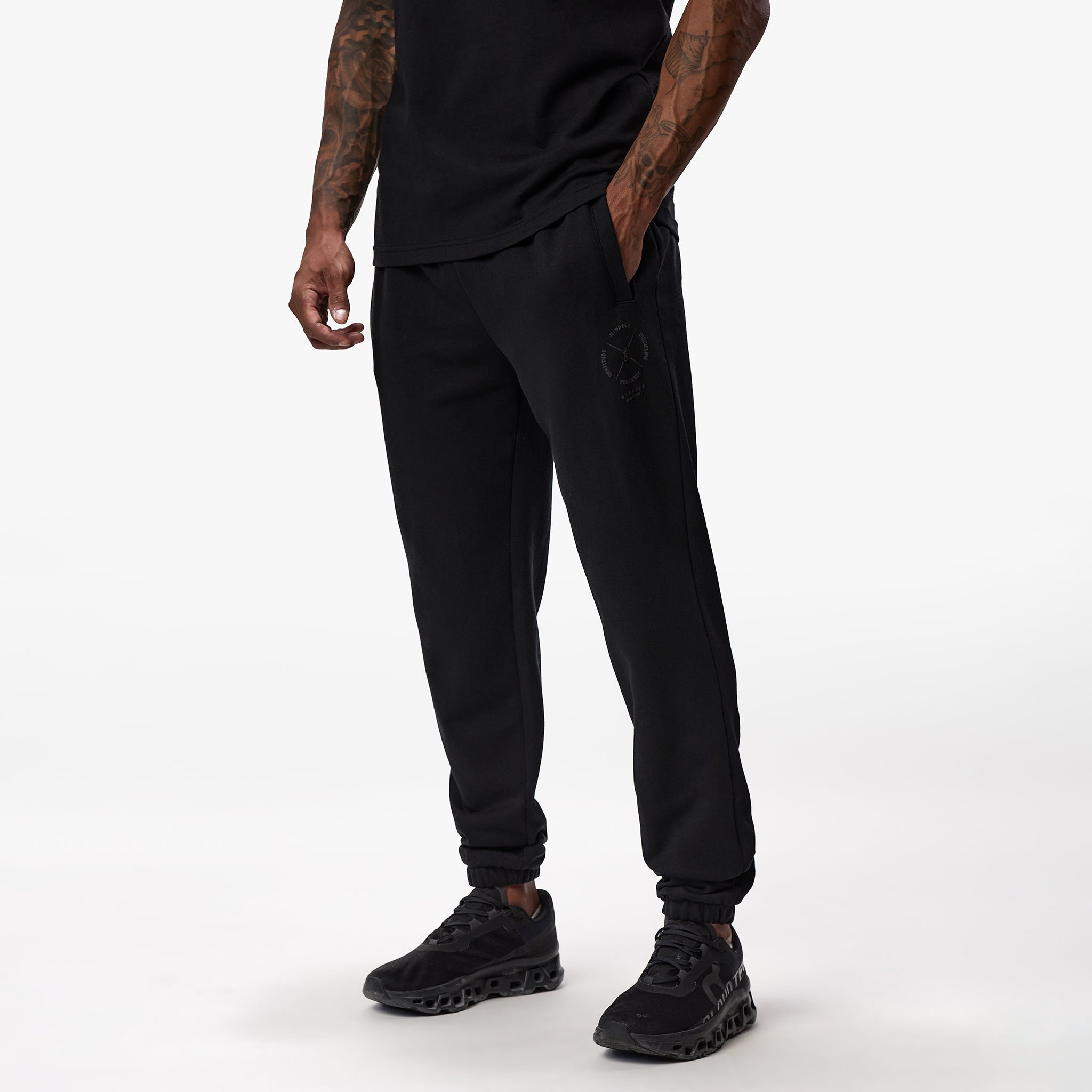 Gym King Compass Jogger - Black Xs