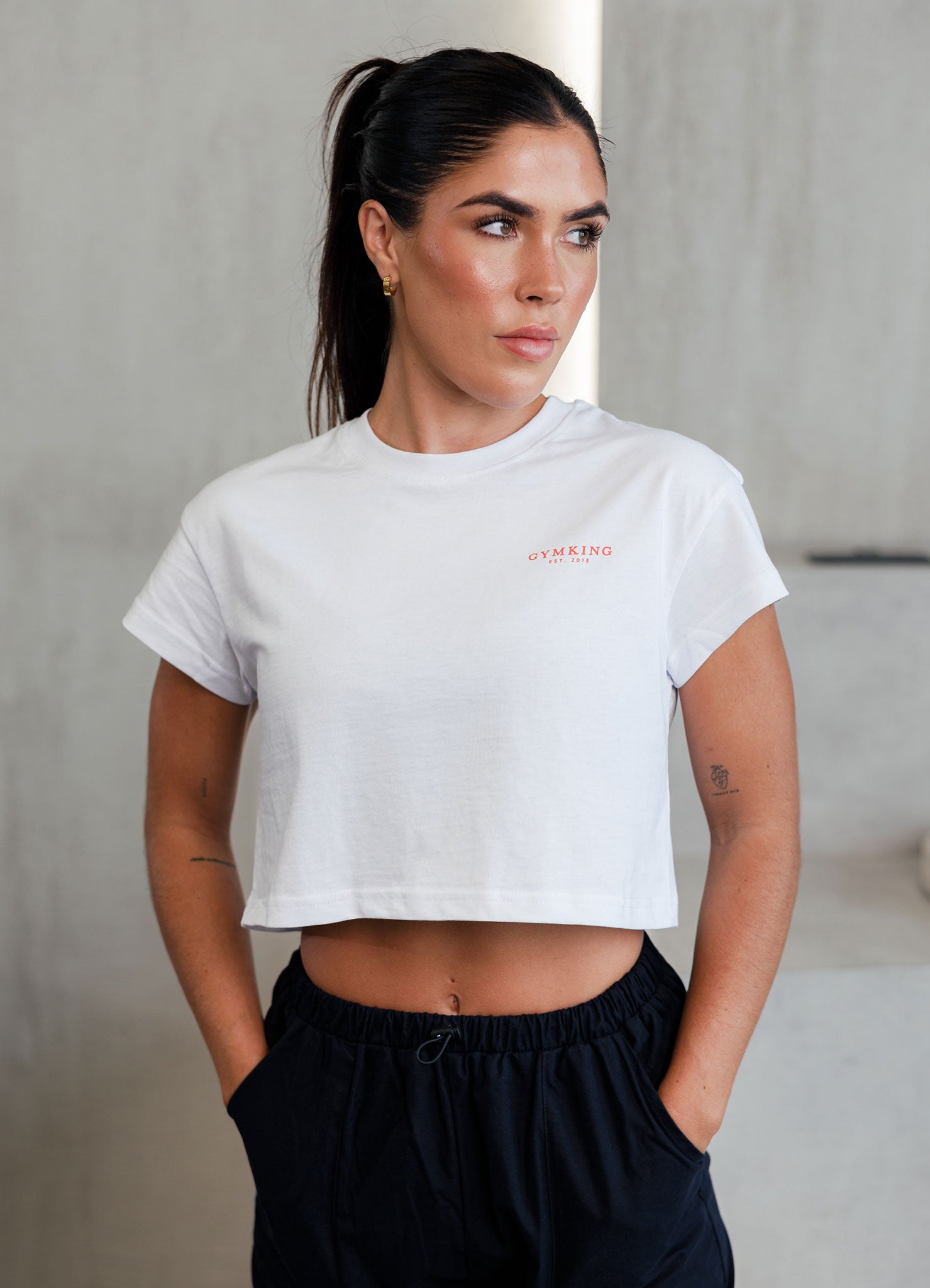 Gym King Established Cropped Tee - White/Red 6