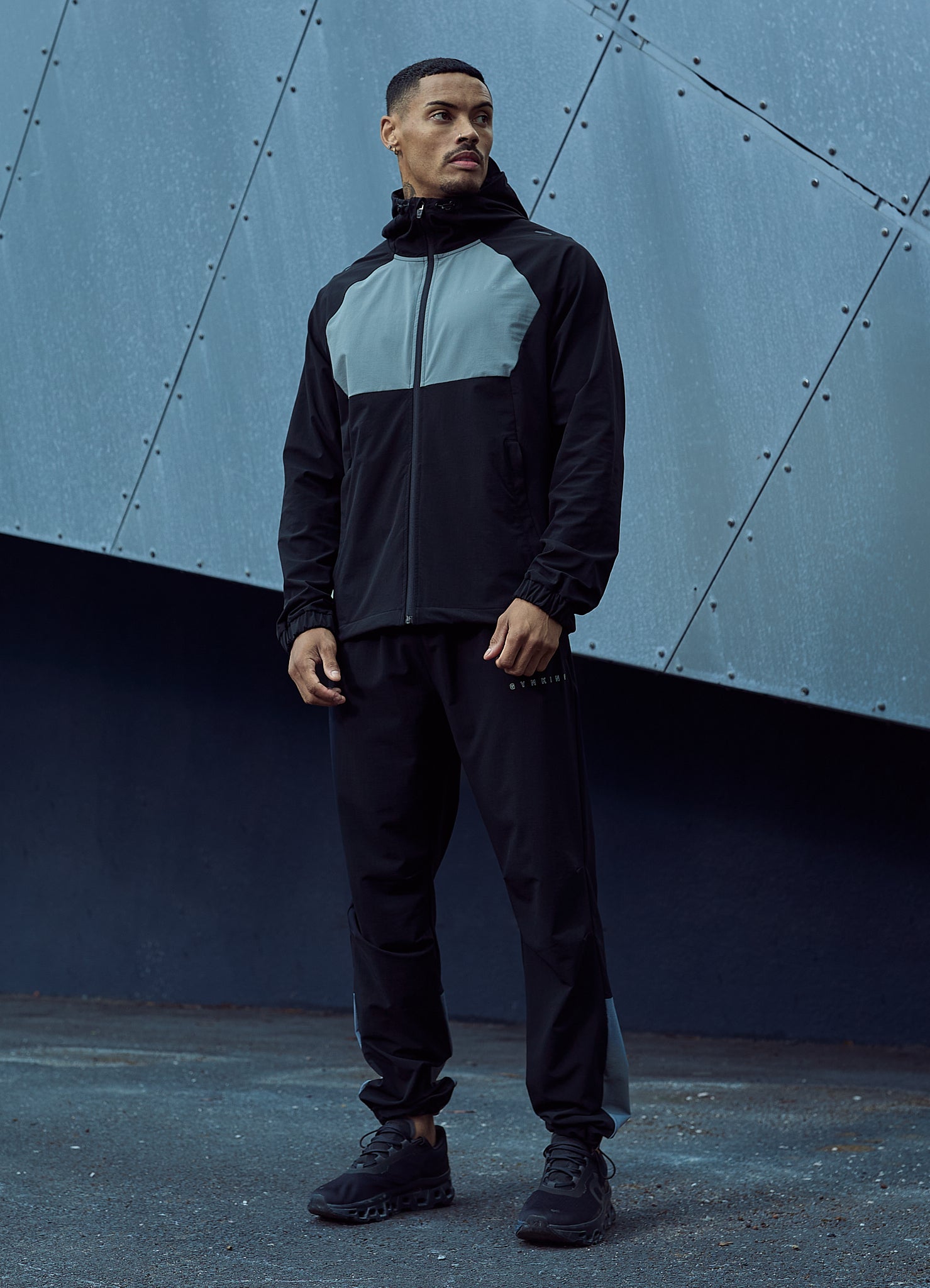 Gym King React Woven Jacket - Black Xs