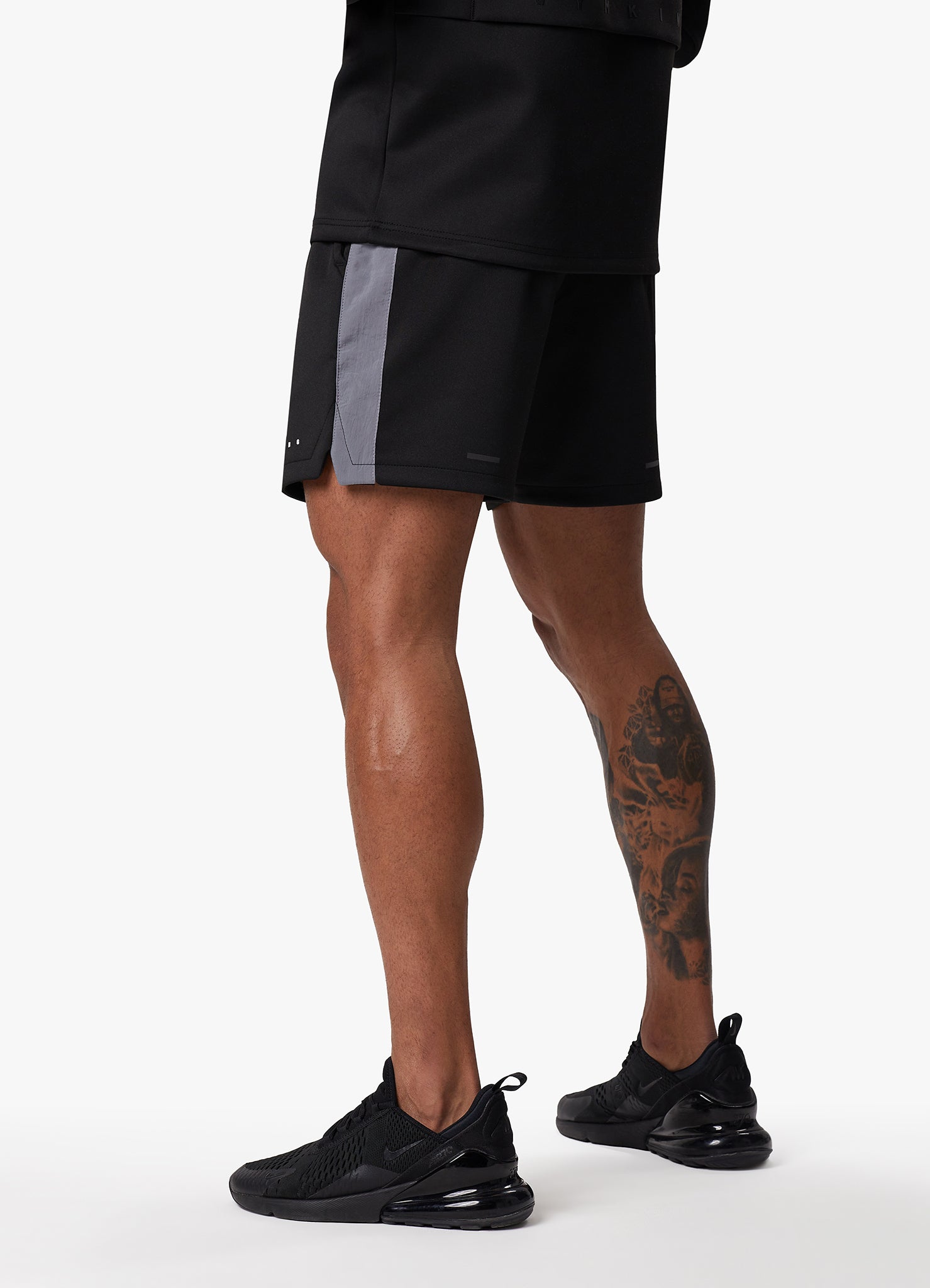 Gym King Rebellion Crush Short - Black Xs