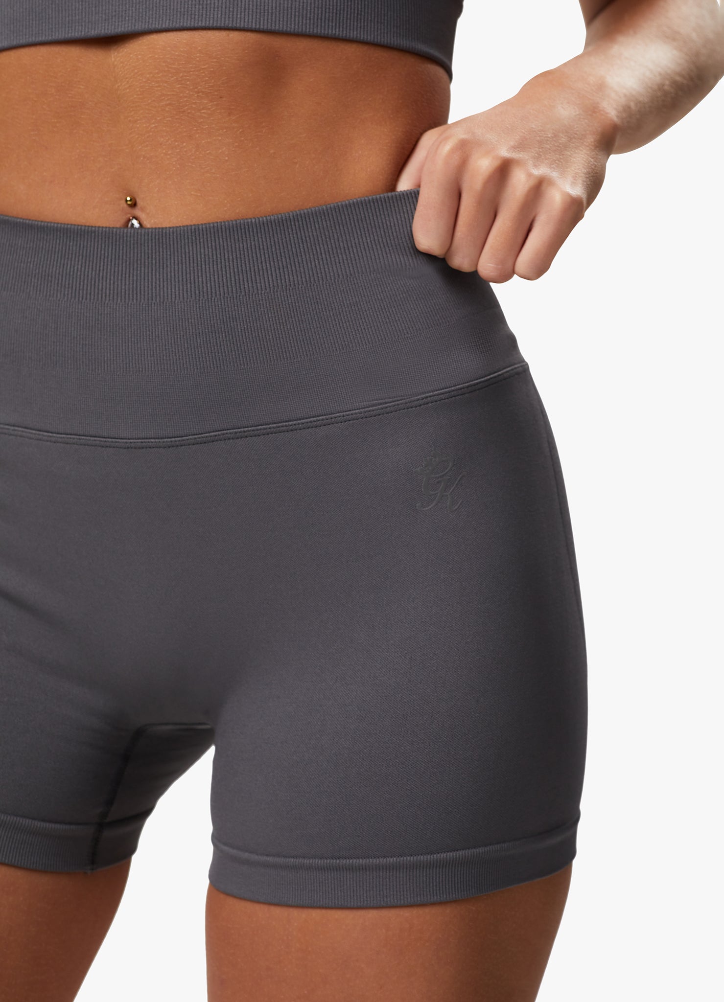 Gym King Sculpt Seamless 3" Short - Space Grey 6-8