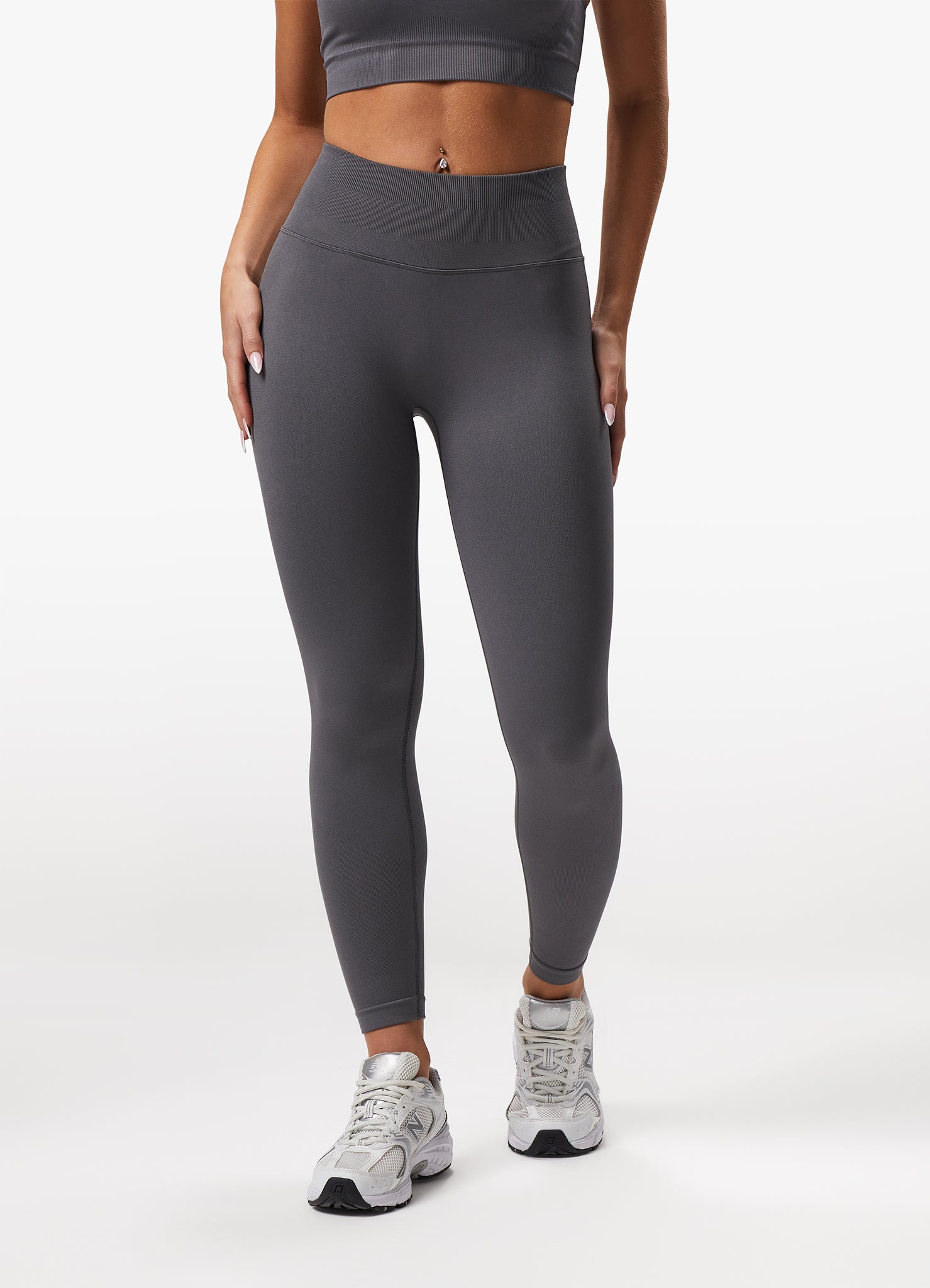 Gym King Sculpt Seamless Legging - Space Grey 6-8