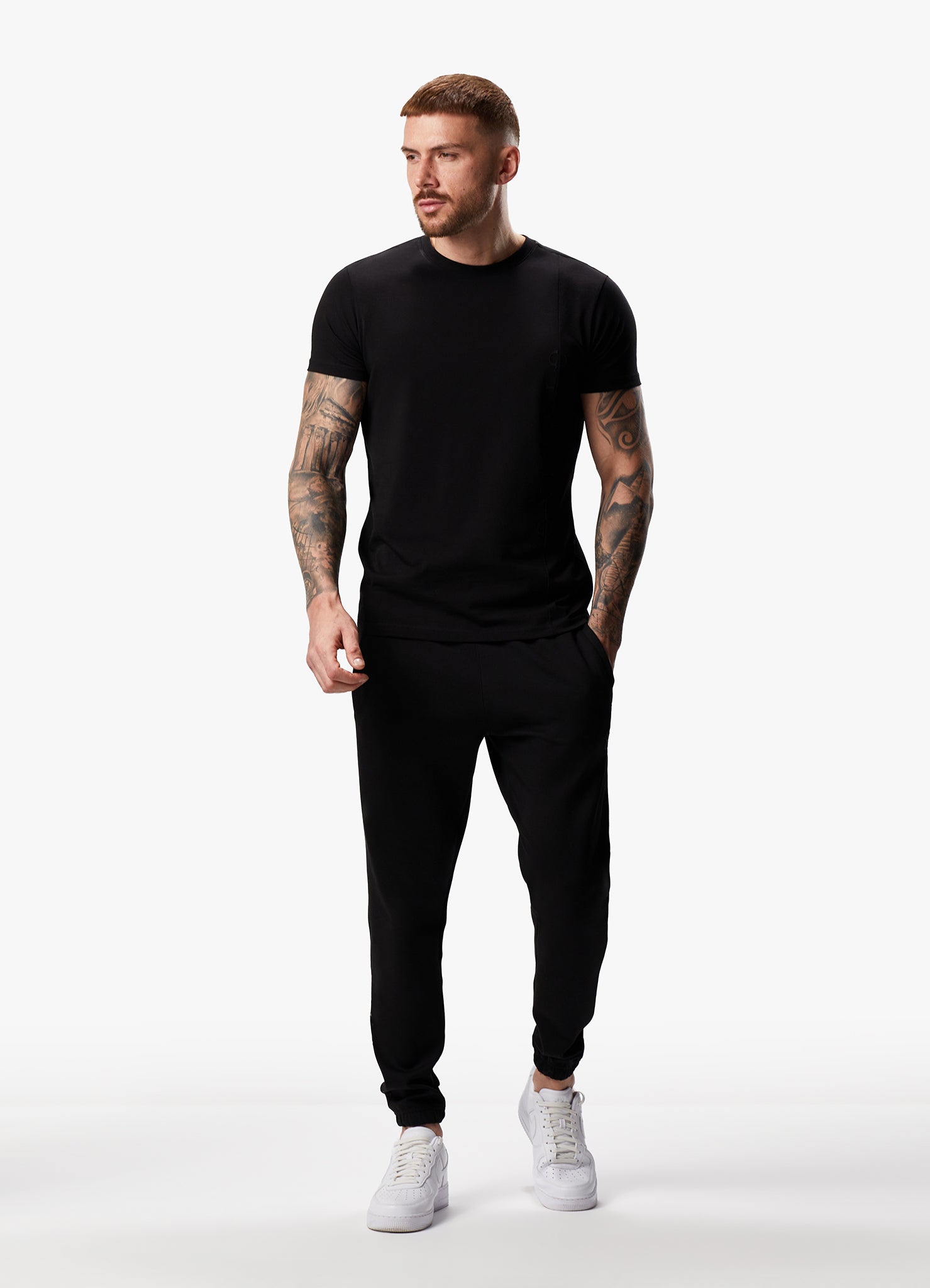 Gym King Split Linear Tee - Black Xs