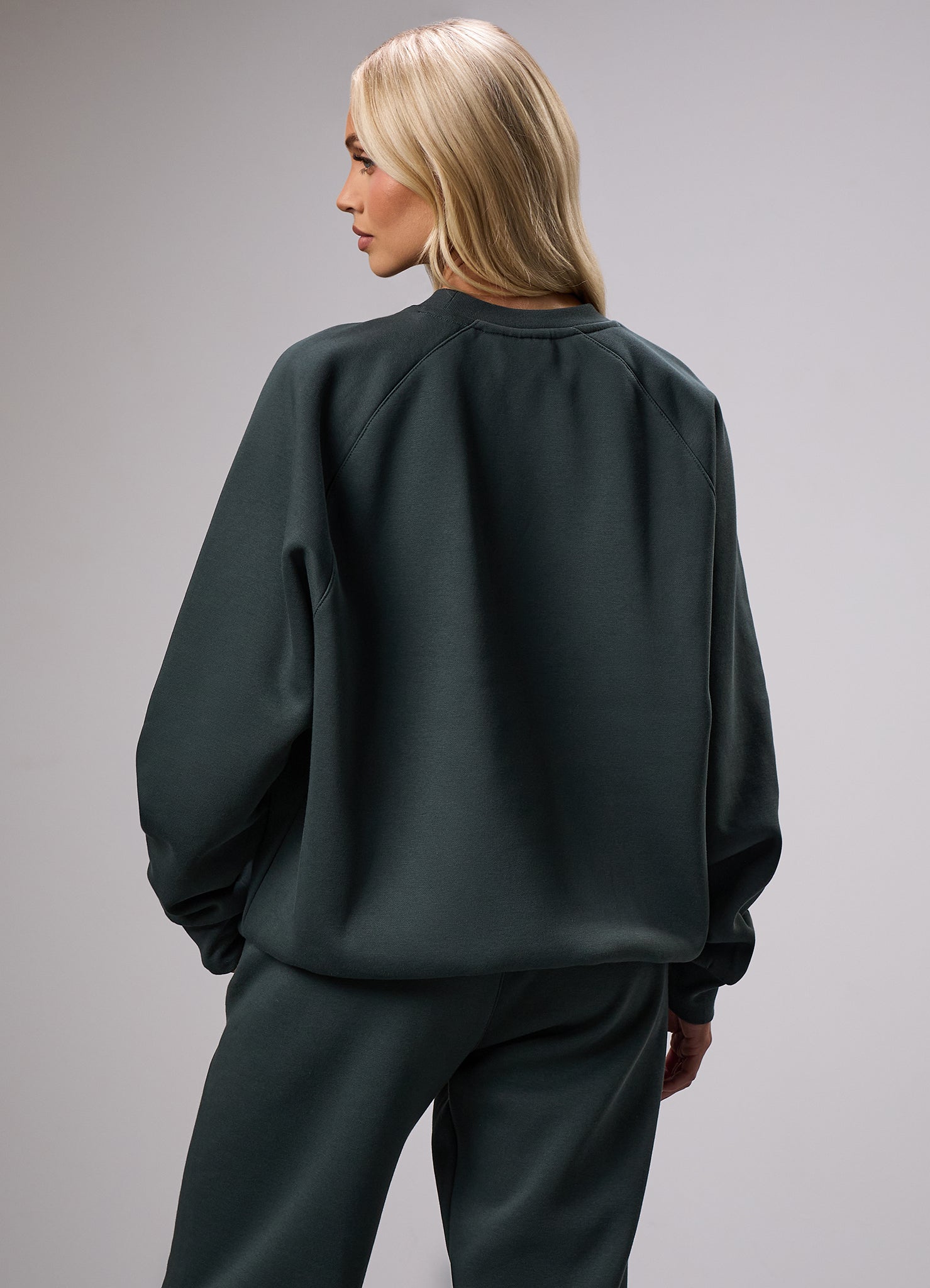 Gym King 365 Raglan Sleeve Crew Tracksuit - Green Smoke