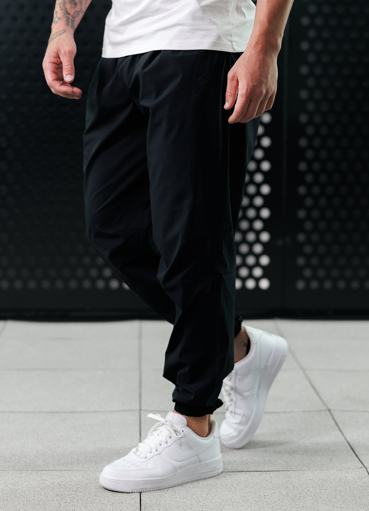 Gym King Aventus Woven Tracksuit Bottom - Black Xs