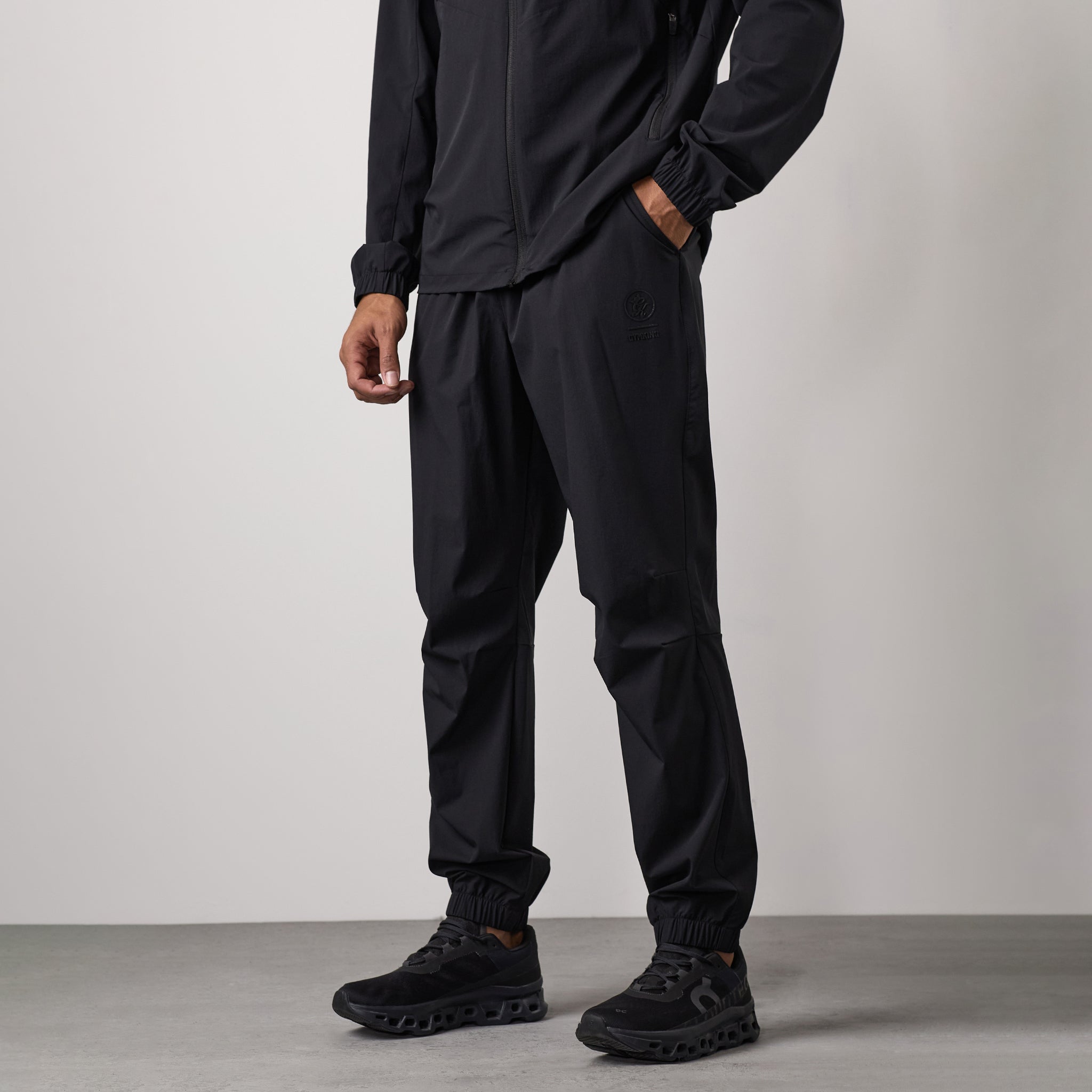 Gym King Aventus Woven Tracksuit Bottom - Black Xs