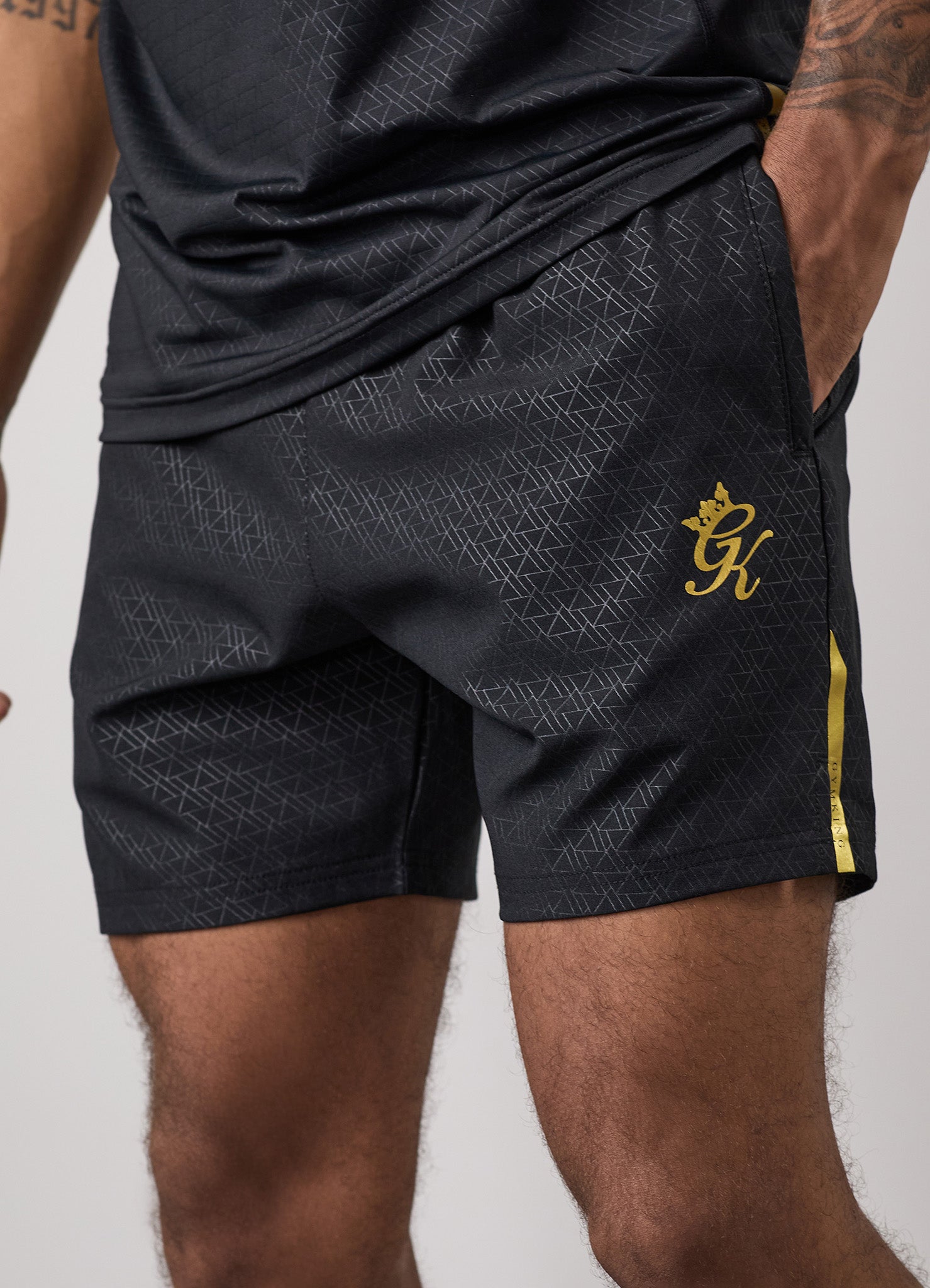 Gym King Debossed Short - Black/Gold Xs