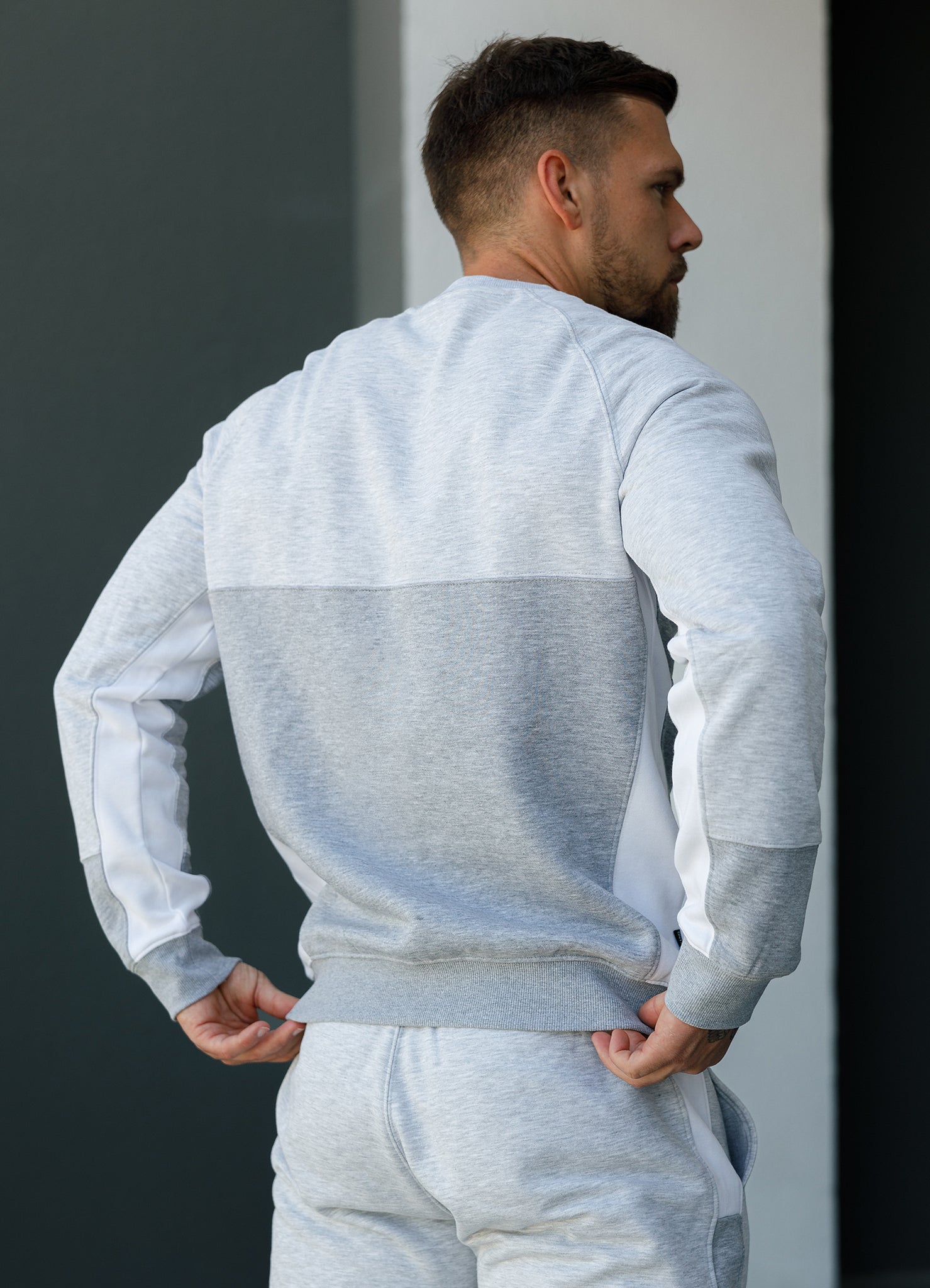 Gym King Minefield Crew Tracksuit - Snow Marl