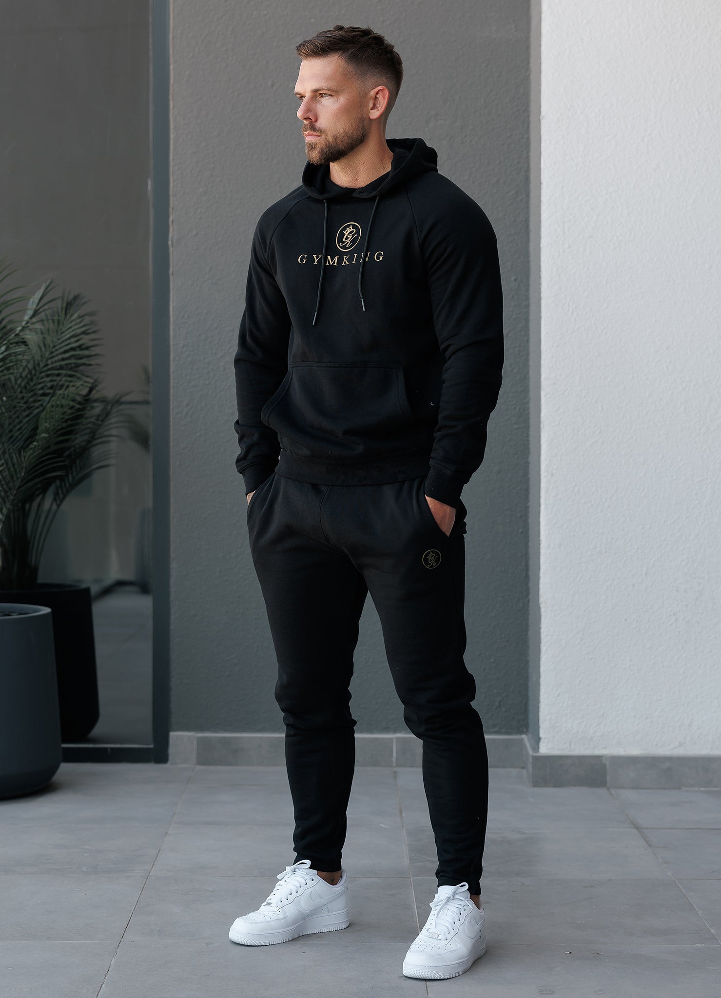 Gym King Pro Logo Hood - Black/Gold Xs