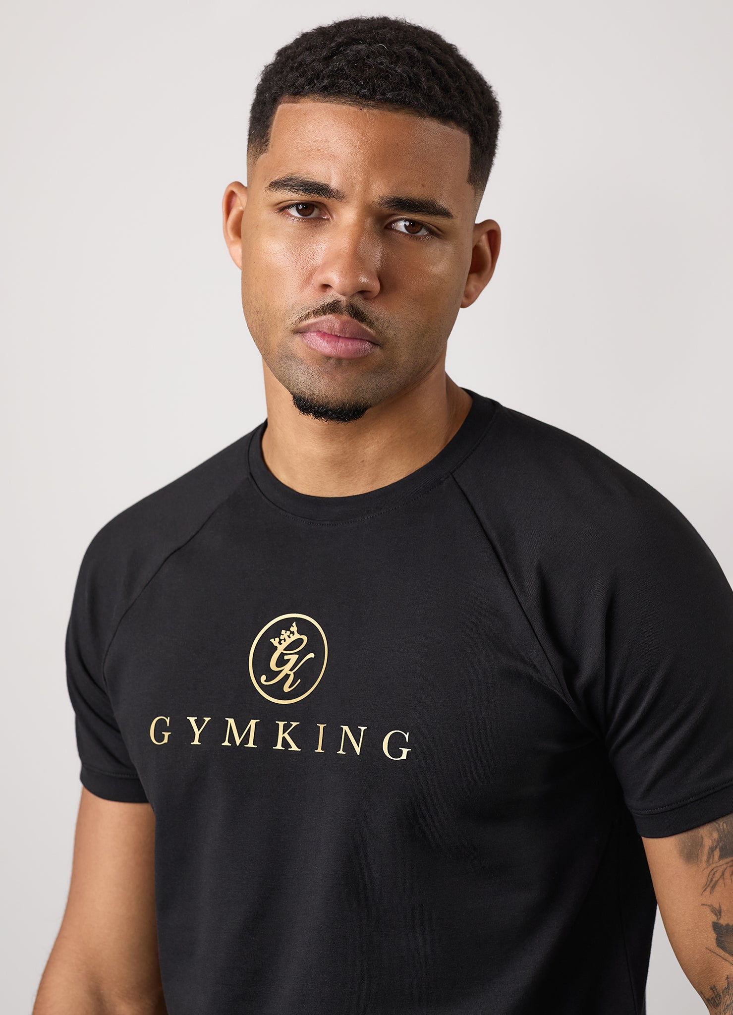 Gym King Pro Logo Jersey Tee - Black/Gold S