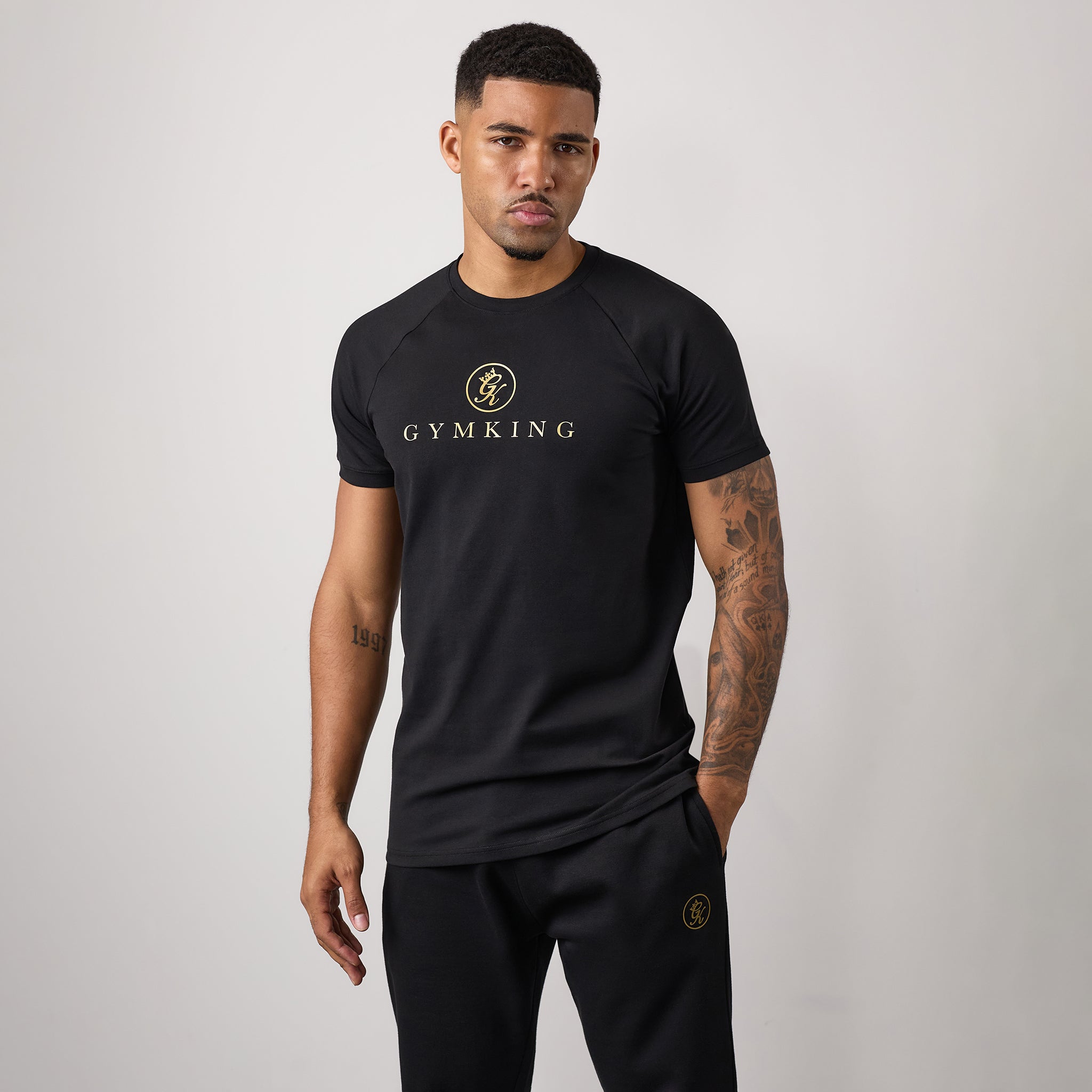 Gym King Pro Logo Jersey Tee - Black/Gold S