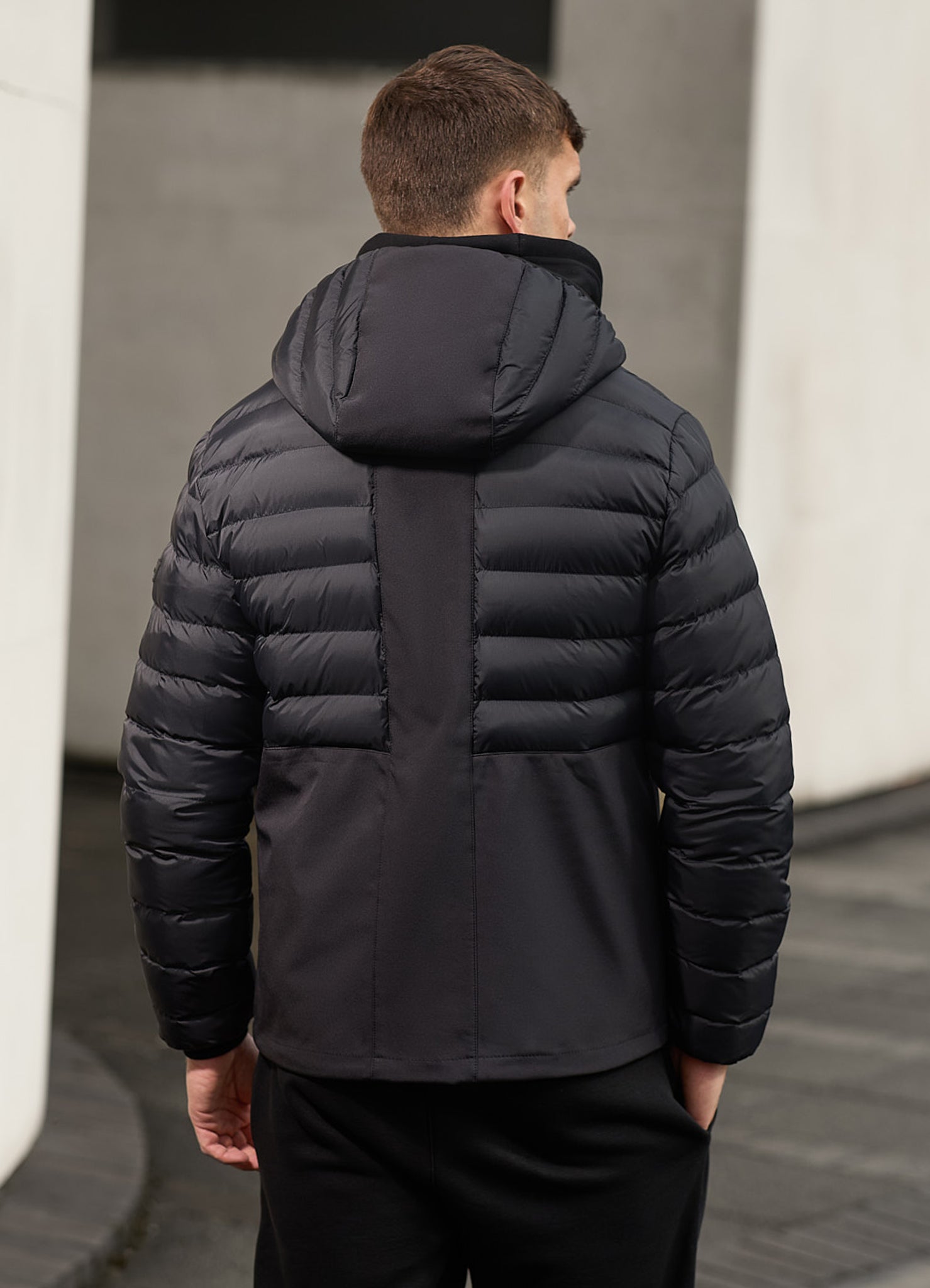 Gym King Summit Hybrid Jacket - Black Xs