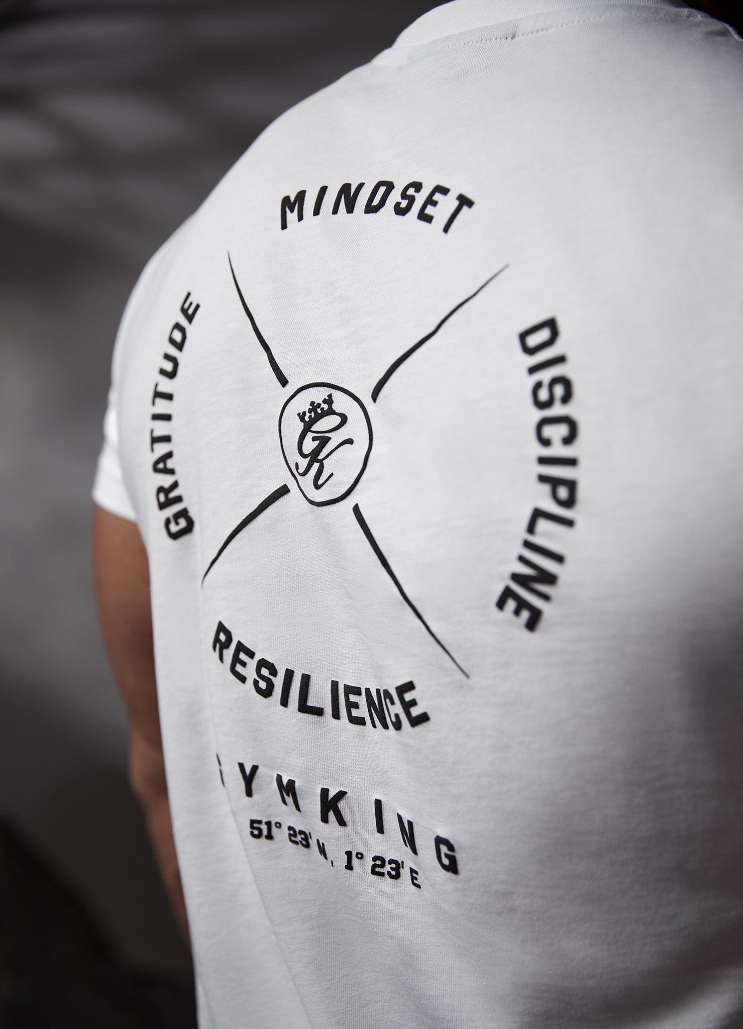 Gym King Compass Tee - White Xs